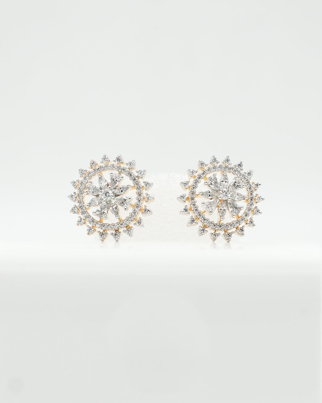 LUMINARA STUD EARRINGS