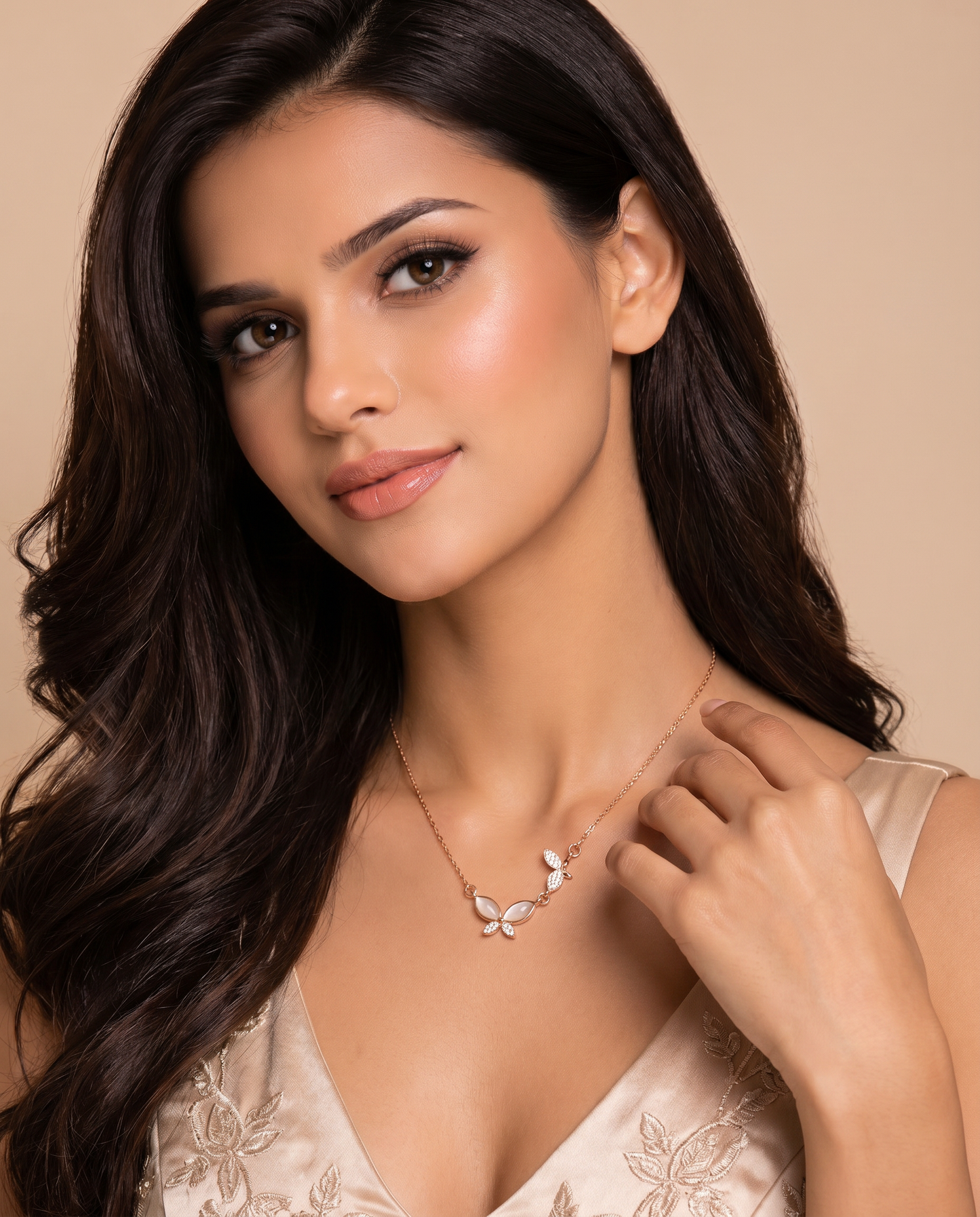 EVERYDAY PENDANT NECKLACE