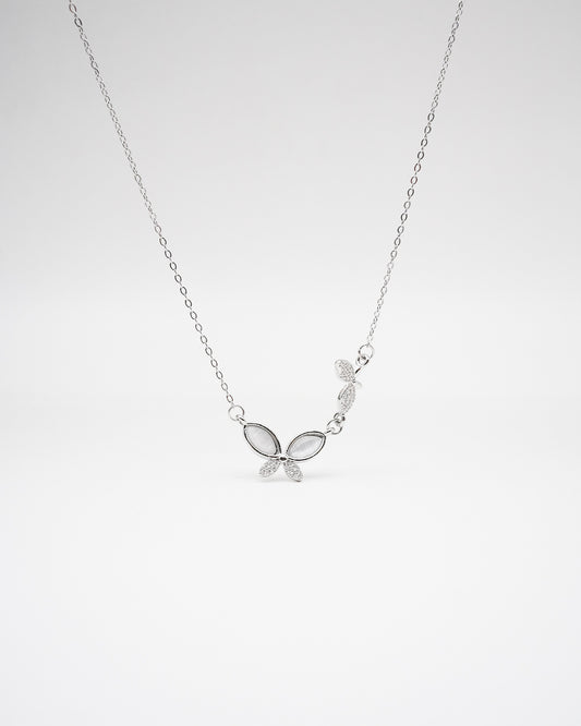 EVERYDAY PENDANT NECKLACE
