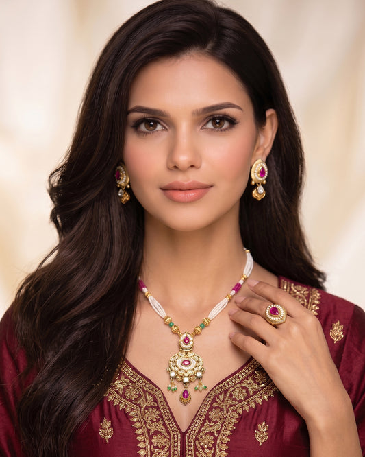 HEIRLOOM PENDANT SET