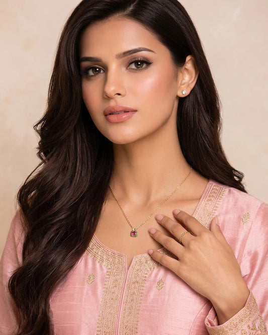 EVERYDAY PENDANT NECKLACE