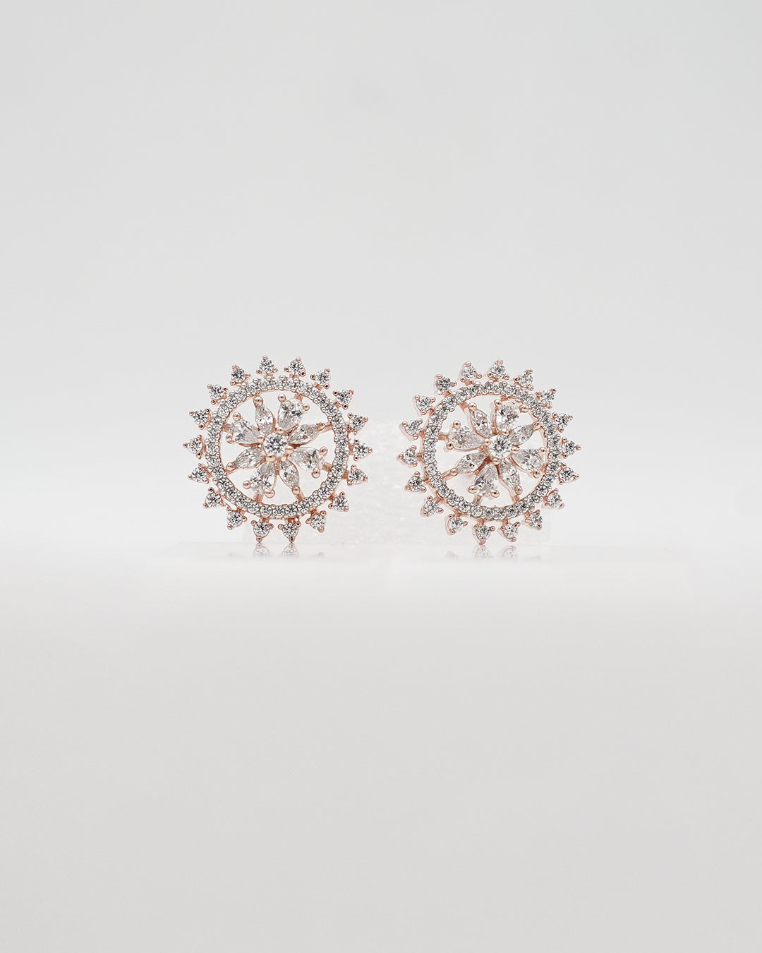 LUMINARA STUD EARRINGS