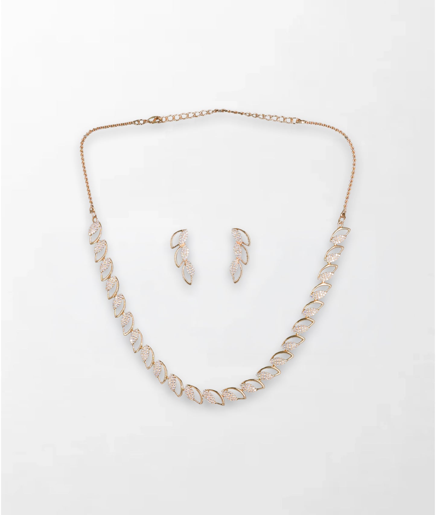 LUMINARA NECKLACE