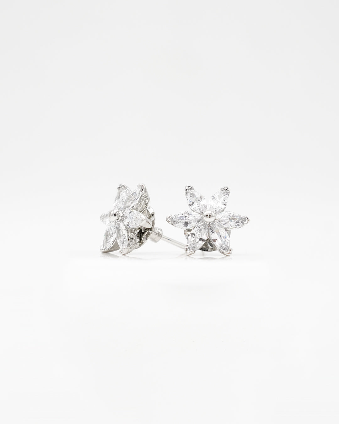 LUMINARA STUD EARRINGS