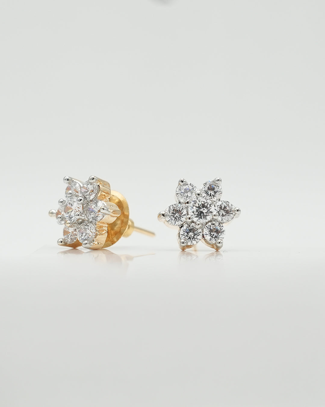 LUMINARA STUD EARRINGS