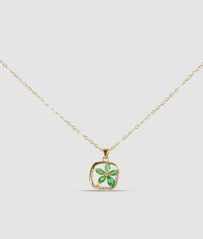 EVERYDAY PENDANT NECKLACE