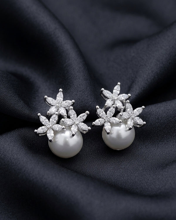 LUMINARA STUD EARRINGS