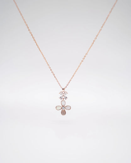 EVERYDAY PENDANT NECKLACE