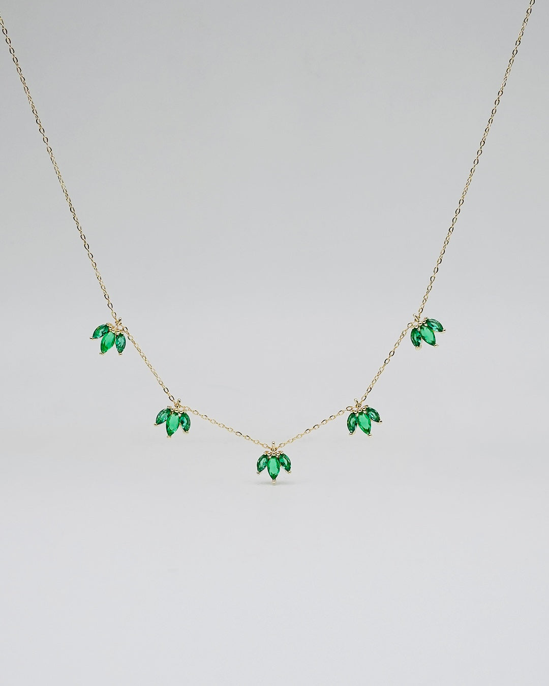 EVERYDAY PENDANT NECKLACE