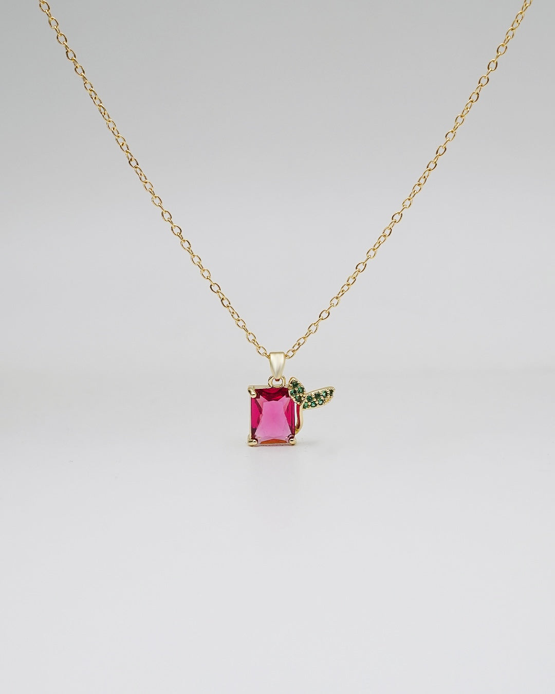 EVERYDAY PENDANT NECKLACE