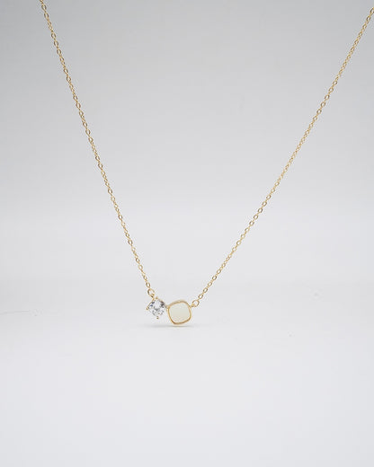 EVERYDAY PENDANT NECKLACE