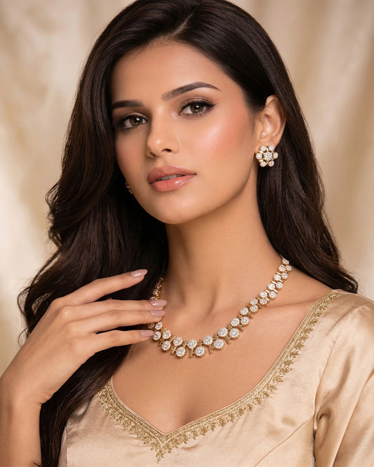 LUMINARA NECKLACE