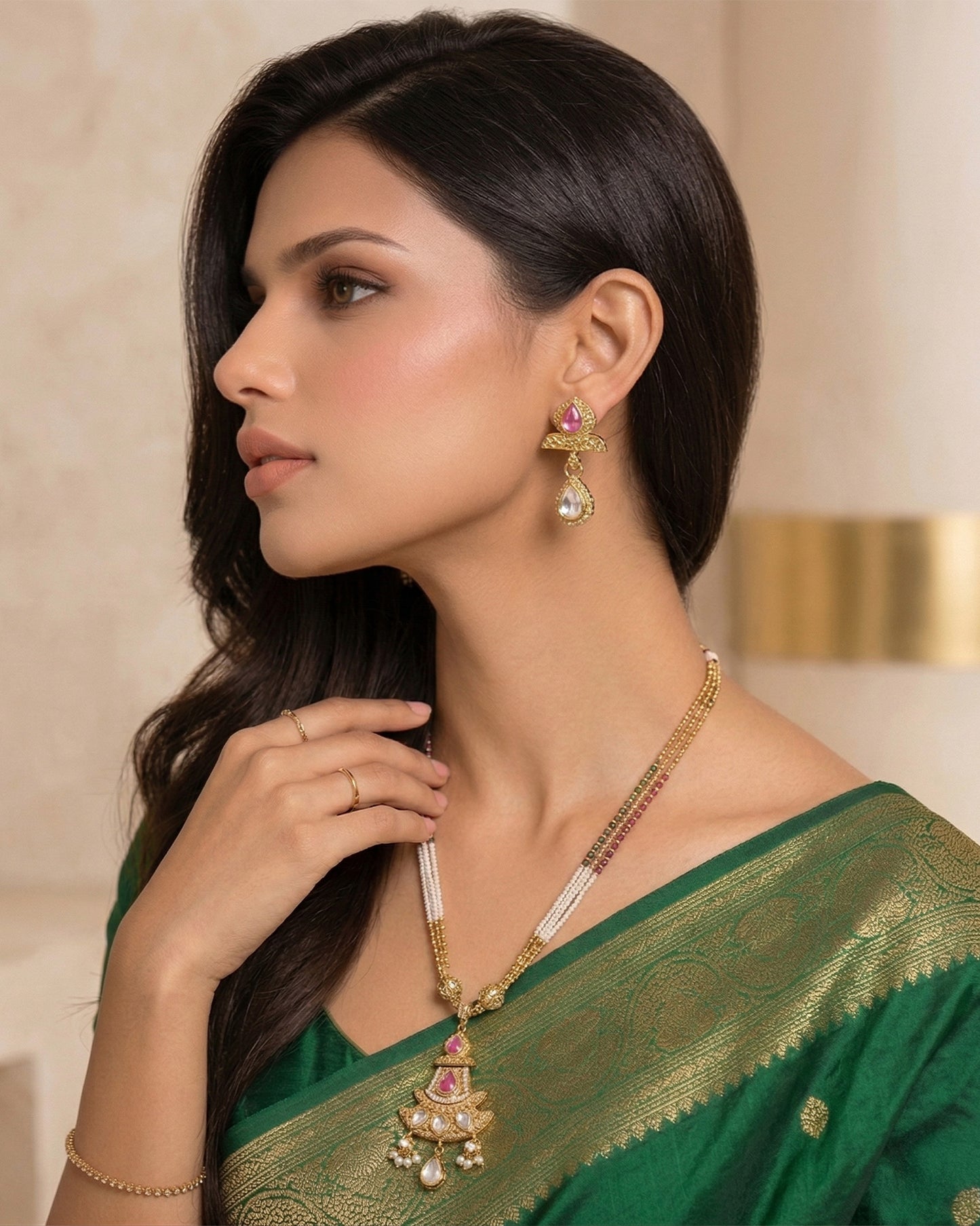HEIRLOOM PENDANT SET