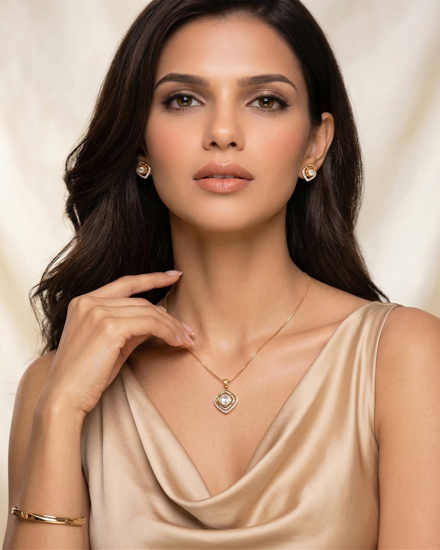 HEIRLOOM PENDANT SET